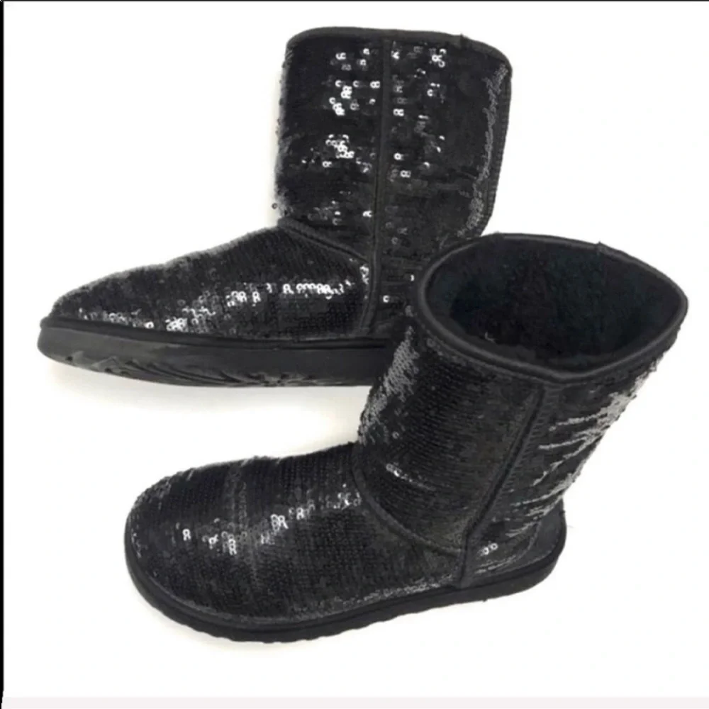 UGG Classic Short Black Sequin Boots Size 7
